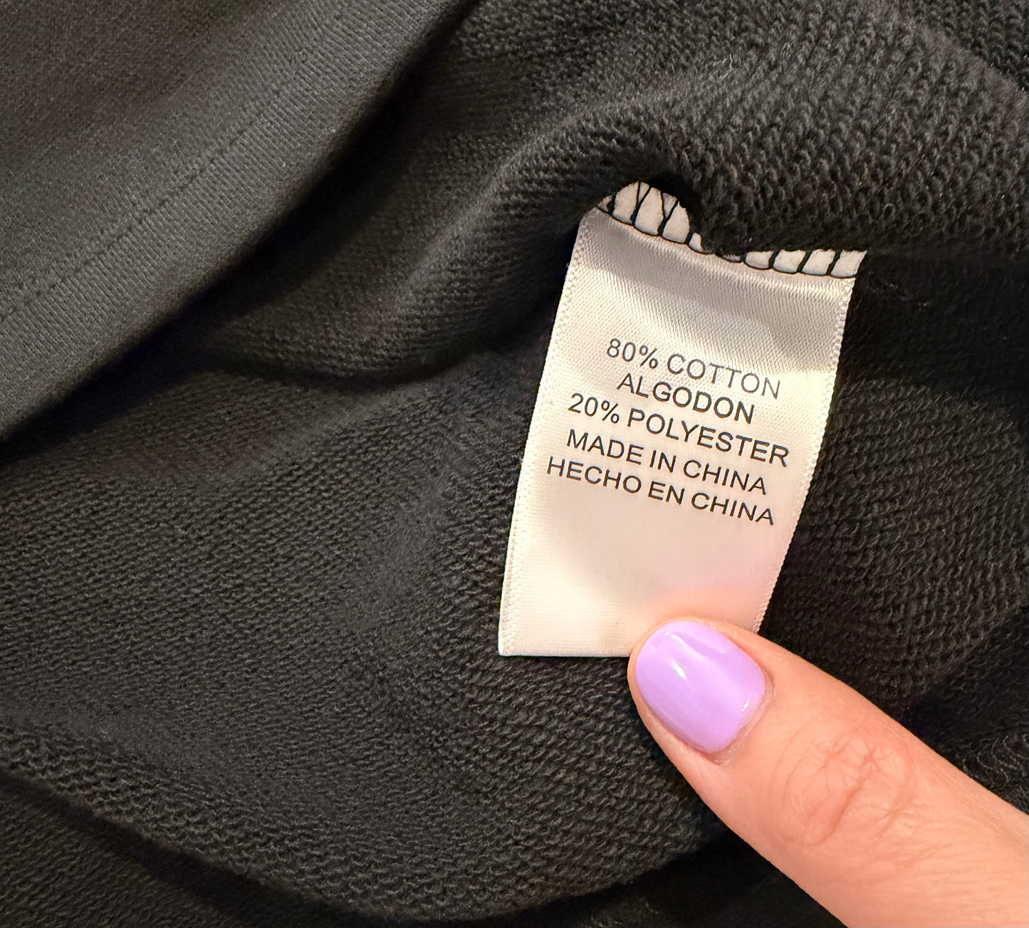 hǎo jiǔ bú jiàn
Crewneck Top